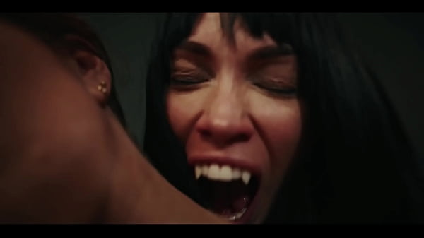 Vampirella Octokuro Mesmerizes Sata Jones - Horny Lesbian Big Tits