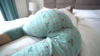 Step bro came inside step sister's dream and cum in