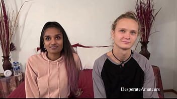 Desperate Amateurs het sexy big tit moms getting their tight