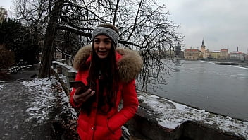 Gorgeous Girl Isabella De Laa Gets Fed Sperm in a