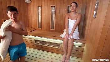 Sauna Quicky / Reality Kings