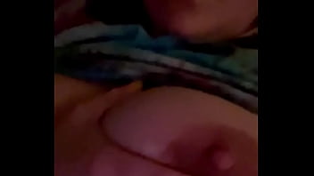 I&rsquo;m a whore and I love to suck cock smoking