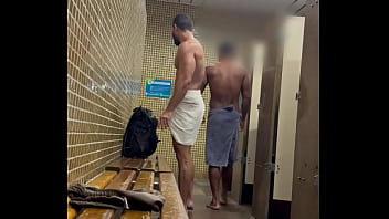 WHORE IN THE BATHROOM WITH THE SECURITY GUARD