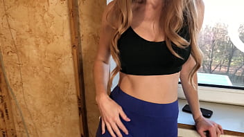 Fucked step Mom And Cum In Her Panties While Dad