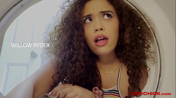 SIDECHICK Finish my load with Willow Ryder