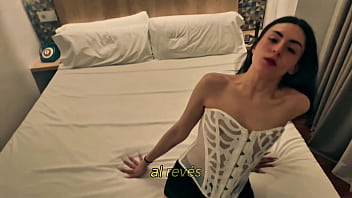 I trick the skinny Colombian girl into taking her to