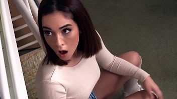 Petite Spanish hottie fucks stranger for a place to crash
