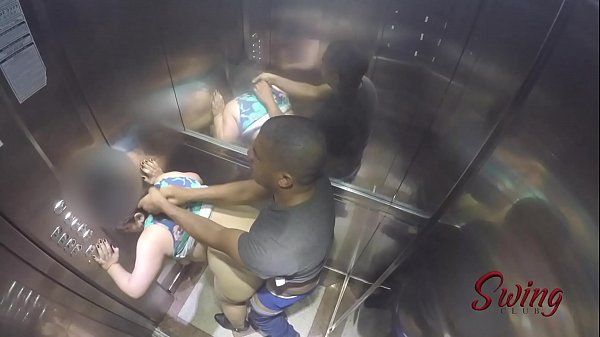 Sorayyaa and Leo Ogre were caught fucking in the elevator