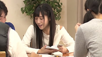 "No ... I don't want to make a voice!" In