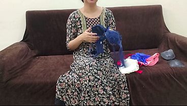 Sara is teaching her step brother what kind of bras