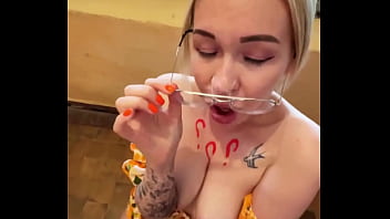 Look what my ex forgot to delete from the phone