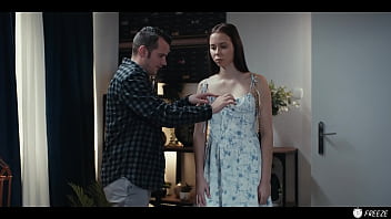 Freeze Clone Fuck - Alice Murkovski Turns Into Real Life