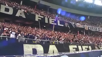 Naughty Peruvian putting the ball behind David Luis