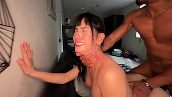 BBC Stretching A Voluptous Latina Pussy And Cumming Inside -