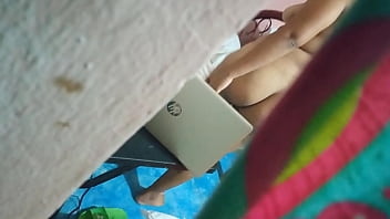 Chubby wife showing her ass