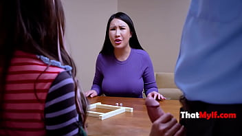 In Every Dimensions, Our Family Is Messed Up