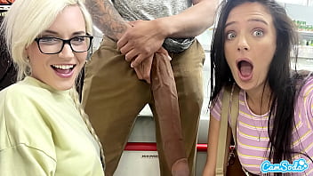 Amateur Teen Sucks Big Black Cock And Gets Fucked in