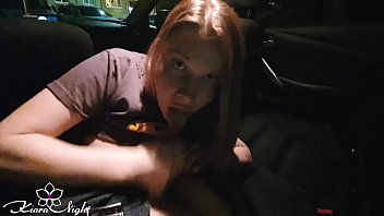 Horny Babe Sucking Dick Stranger in the Taxi - Cum