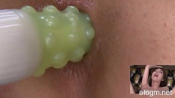 Uncensored! No Mosaic! HOT Japanese Girl Gets An Anal Vibrator!