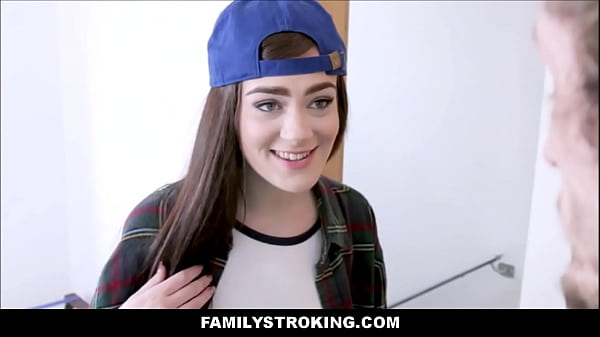 Hot Brunette Stepsister Piper June Proves To Her Stepbrother She