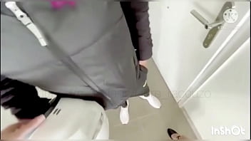 Pizza delivery challenge - I trick the pizza delivery guy,