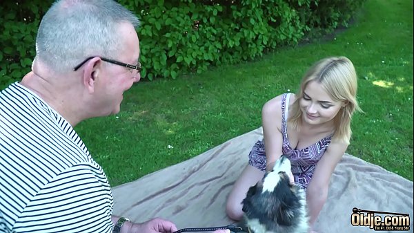 Petite girl blonde takes old man cock in her wet