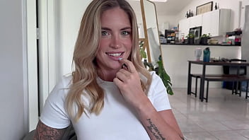 Stepsisters Blonde Big Titty Bestfriend Begs Me to Fuck Her