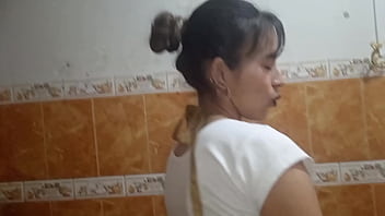 From Peru its charm, my whore says that she is