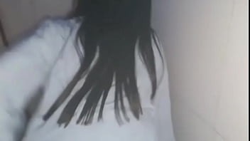 I'M TAKING THIS CUTE SKINNY GIRL TO THE DISCO BATHROOM