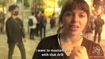 Exploring Tokyo's Crazy Sex Shops! Toy tryout!!