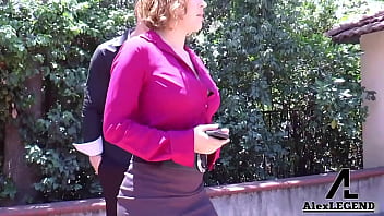 Sexy Realtor Krissy Lynn Got Her Pussy Drilled By Alex