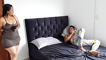 I'm sending pictures of my dick to my girlfriend and