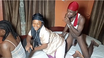 Taboo family: Amanda sneaky fucks stepbrother while stepsister was seeing