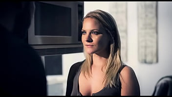 Homeless Girl Lisey Sweet Fucks The Married Man To Thank