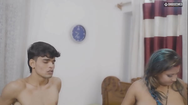 Bihari Bhabhi Likes to fuck with Body Builder Brother in