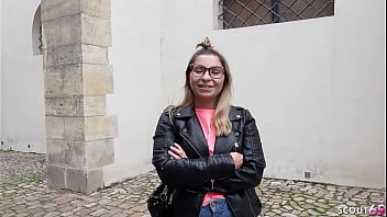 GERMAN SCOUT - CURVY GIRL KATTIE HILL PICKUP AND FUCK