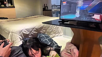 PERFECT BLOWJOB WHILE PLAYING CALL OF DUTY 3 ft. Amberzinha