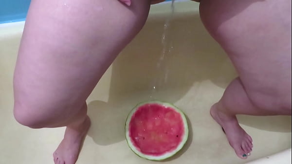 Piss and wash with urine. Busty milf loves dirty fetish.