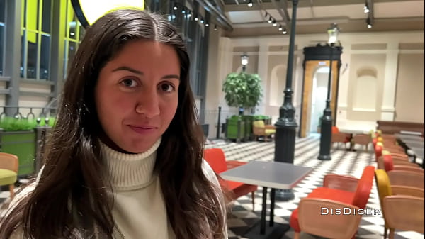 Real Porn Casting in A Public Toilet of a Shopping