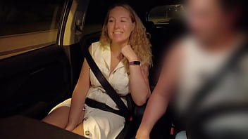 Friend's mom gives me a bj in car