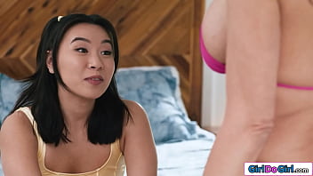 Youre just trying to see your busty stepmom in a