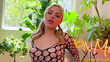 Horny Blonde Anna Claire Clouds Offers An Incredible Ride