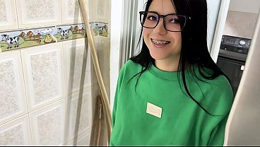 I go down to my neighbor to ask for ice