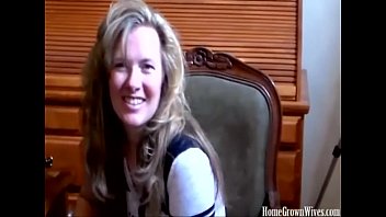 Jugs-of-.com - My wife gives amazing handjobs