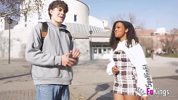 Zoe Bombon goes to Madrid in search of a stud.