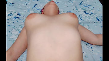 Recording the breasts and moans of young Mexican milf latina