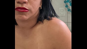 Guided handjob in the kitchen, come and make fun of