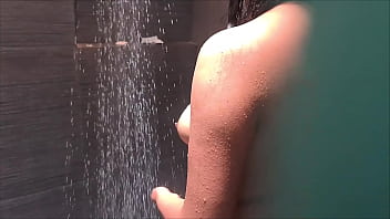 Big ass latina wife enjoys to fuck with her neighbour