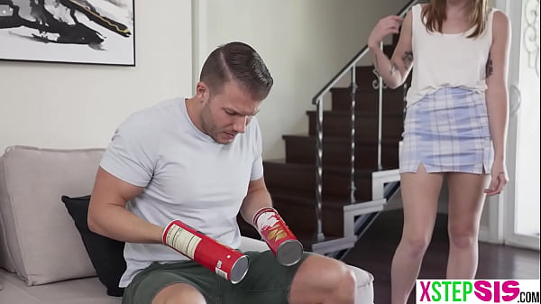 Stepsister teen Alex Kane knew a way to get her