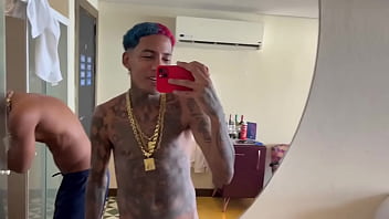 EATING A FRIEND'S COLLEAGUE AND HIM FILMING THAT LIKES (COMPLETE